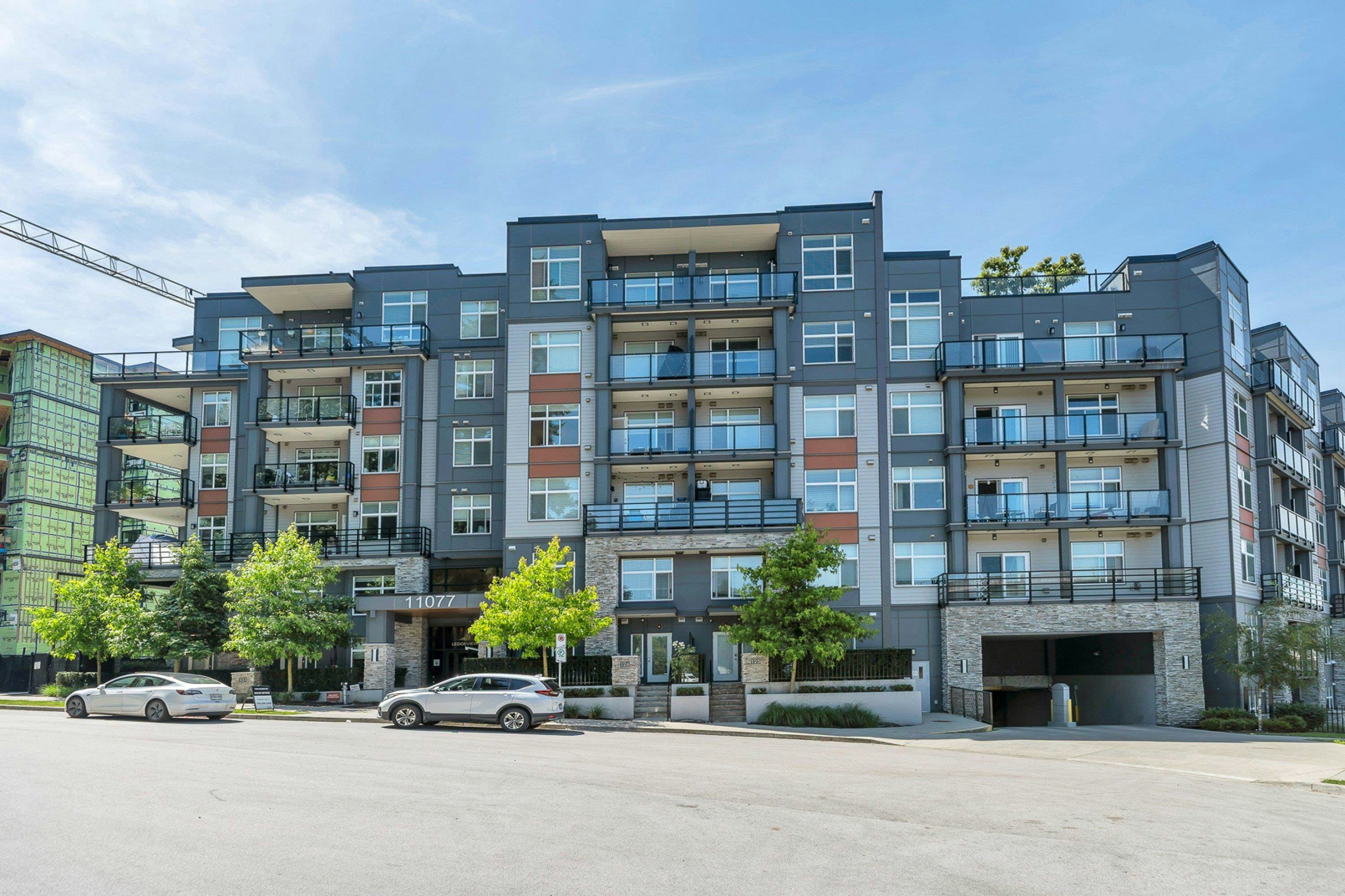 205-11077 Ravine Road, Surrey, BC, V3T 3X5