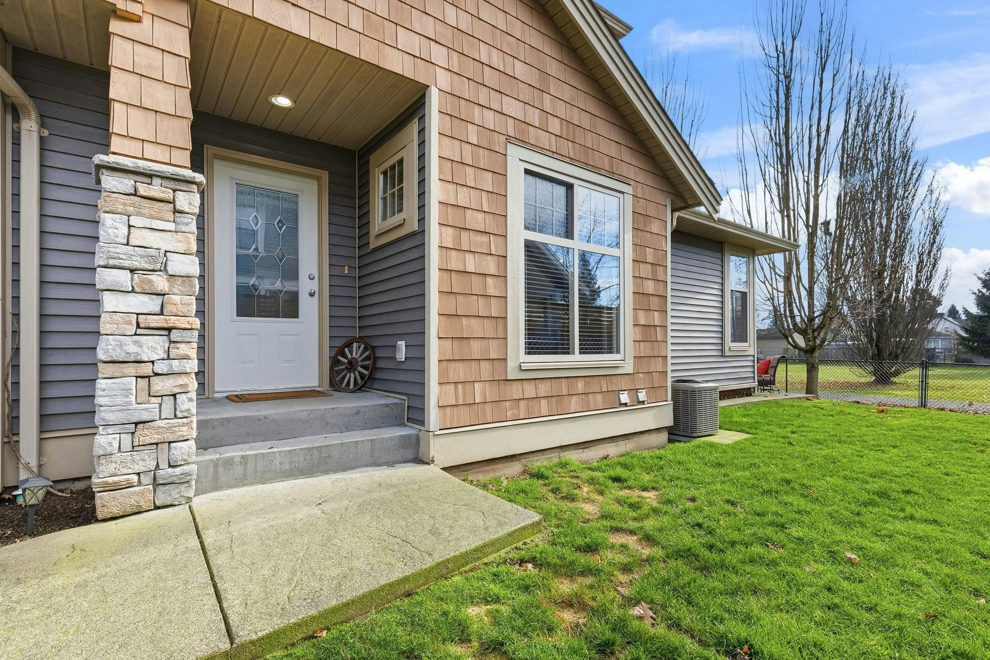 4-46150 Riverside Drive - 3
