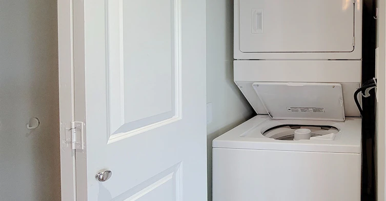 3XX, 6658 Dow Ave, Burnaby, BC, V5H 0C7 - 11