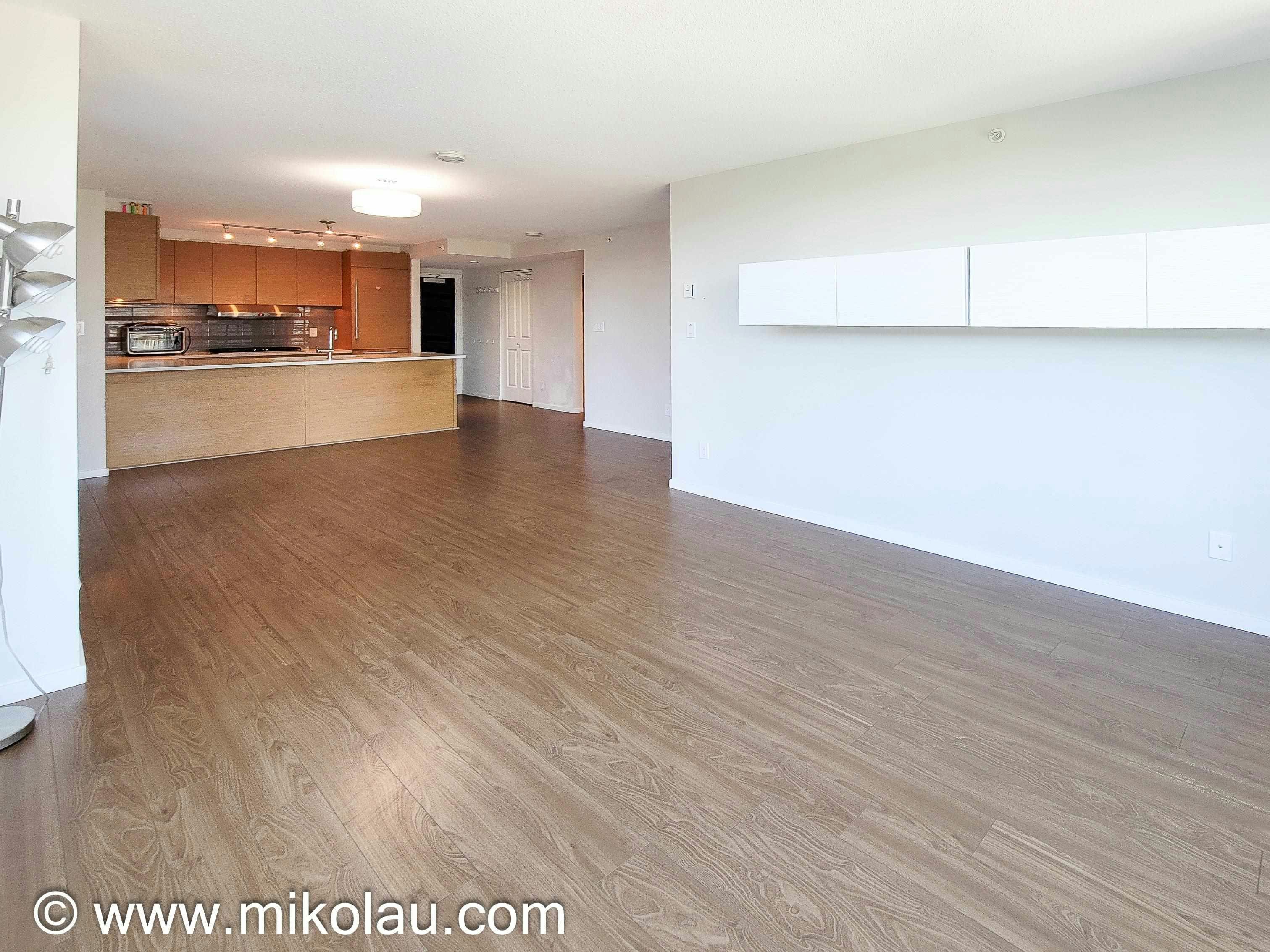 3XX,  6658 Dow Ave, Burnaby, BC, V5H 0C7 - 2