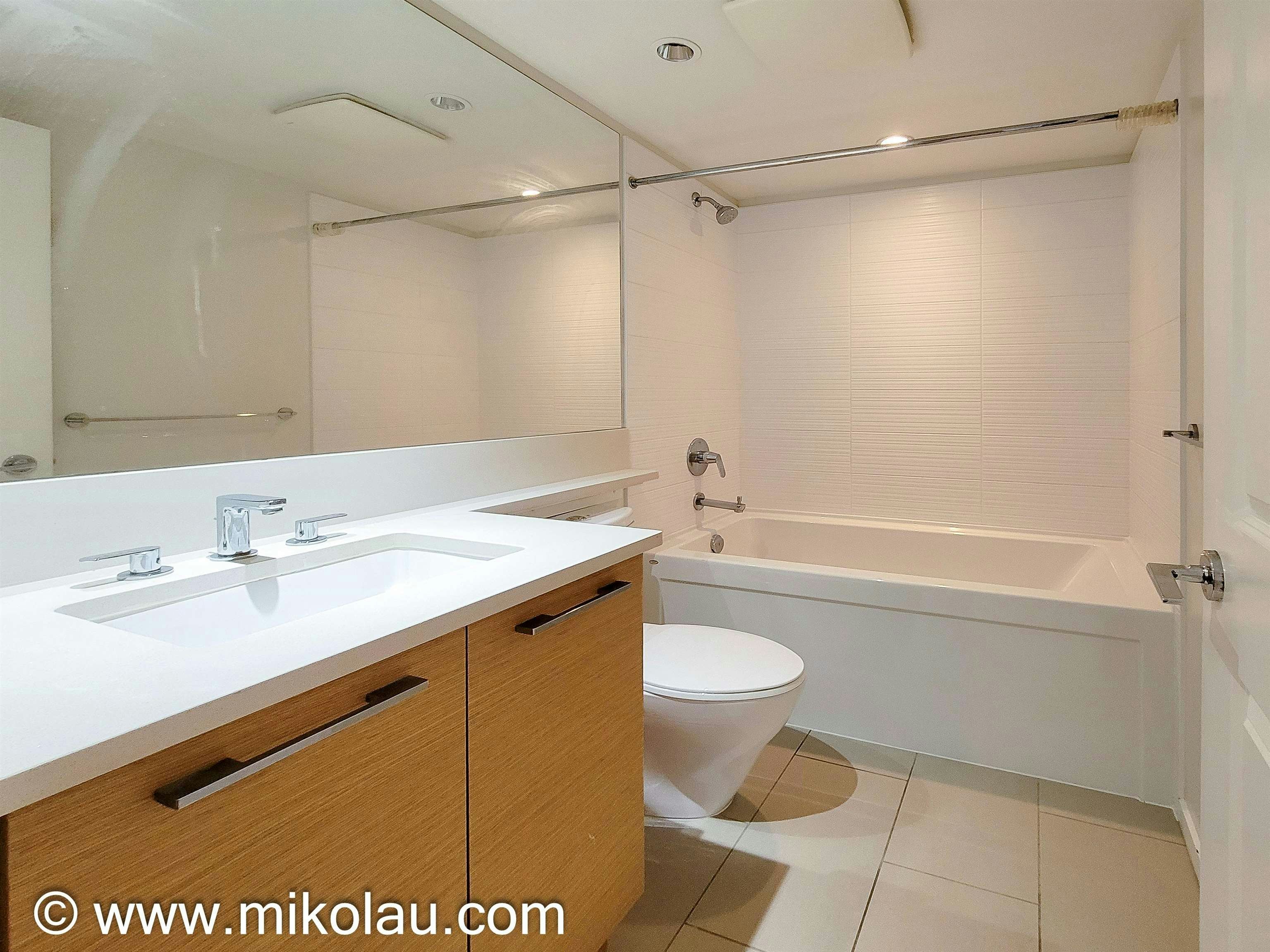 3XX,  6658 Dow Ave, Burnaby, BC, V5H 0C7 - 17
