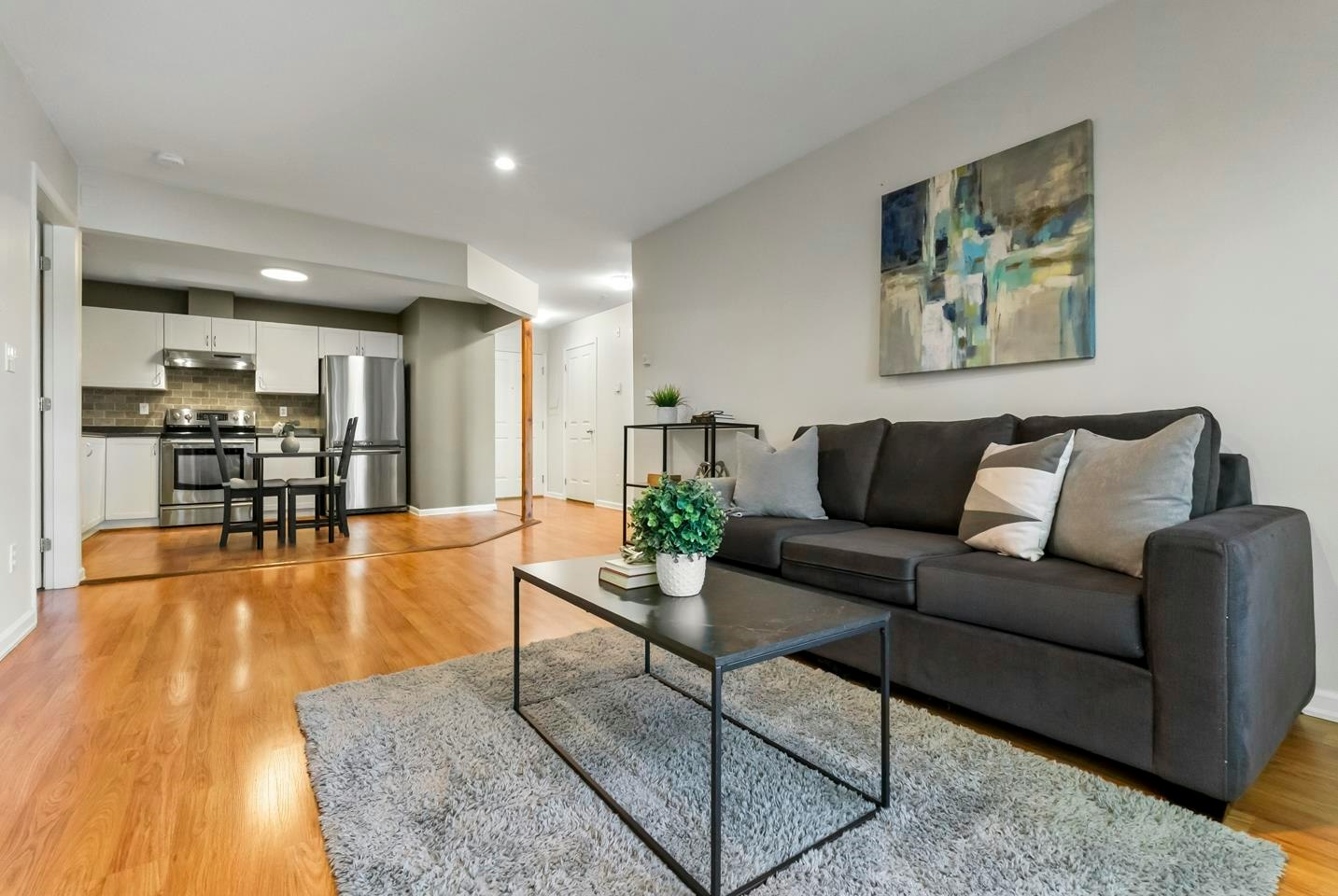 311-10188 155 Street - 2