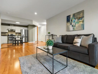 311-10188 155 Street - 2