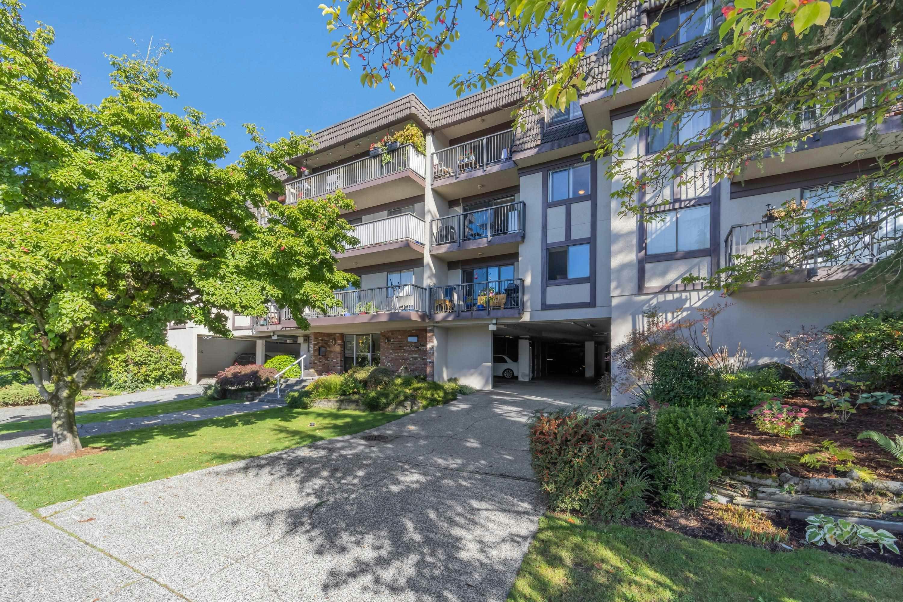 205-252 W 2nd Street, North Vancouver, BC, V7M 1C8