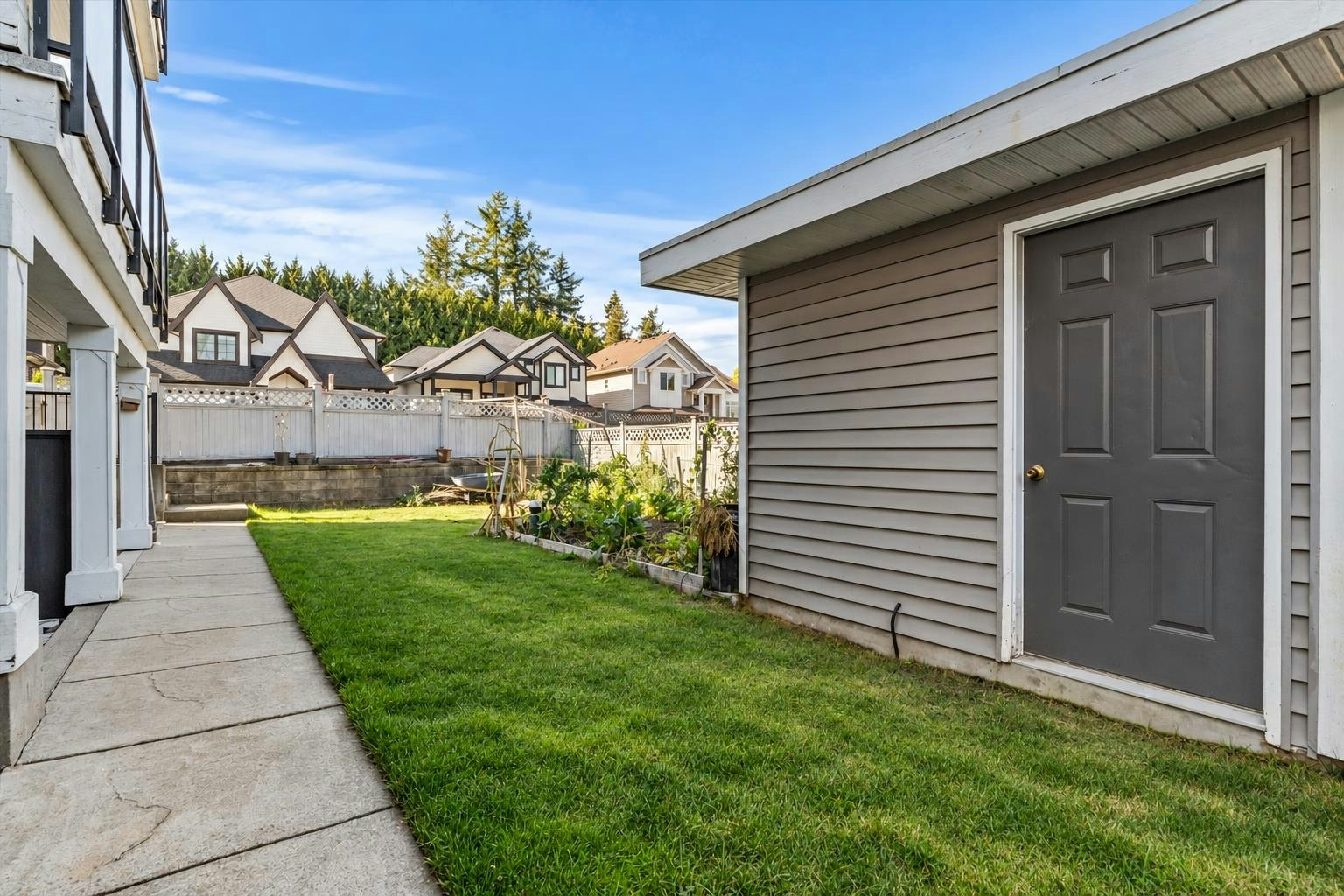 27857 Ledunne Avenue, Abbotsford, BC, V4X 0A8 - 36