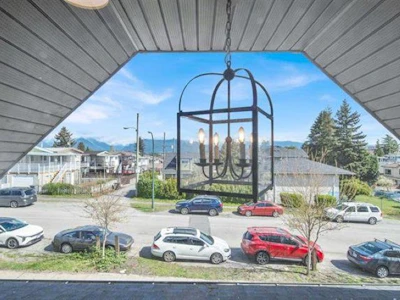 3128 Kings Avenue - 2