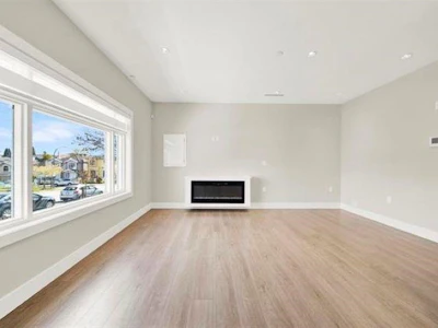 3128 Kings Avenue - 4