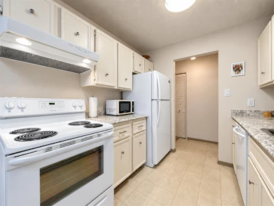 329-7436 Stave Lake Street - 5