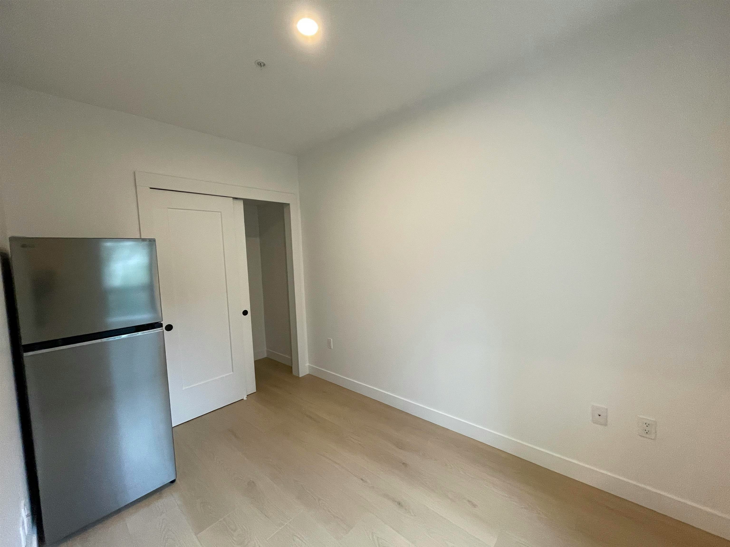 TH22-8899 Spires Road, Richmond, BC, V6Y 0N5 - 9