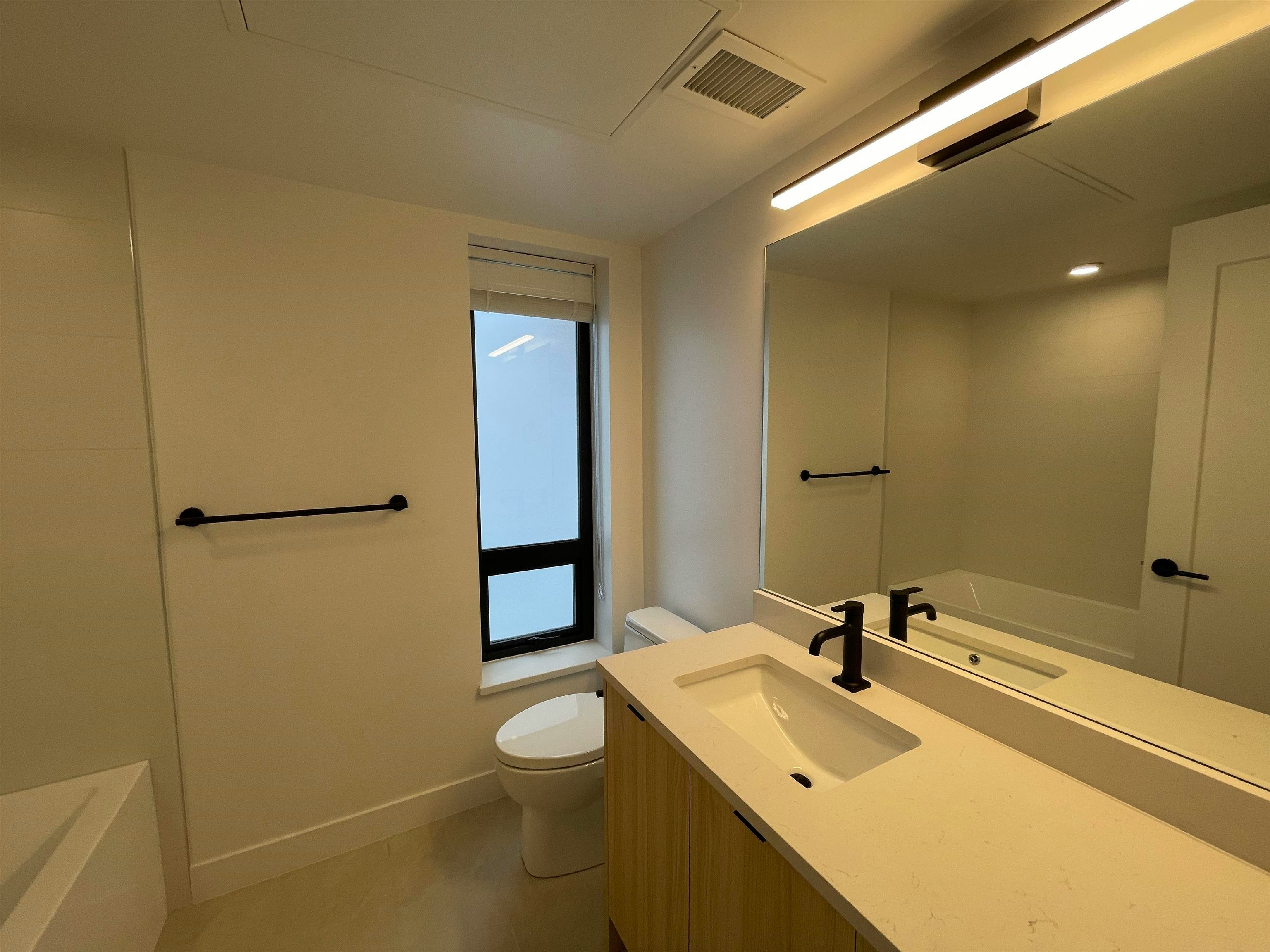 TH22-8899 Spires Road, Richmond, BC, V6Y 0N5 - 18