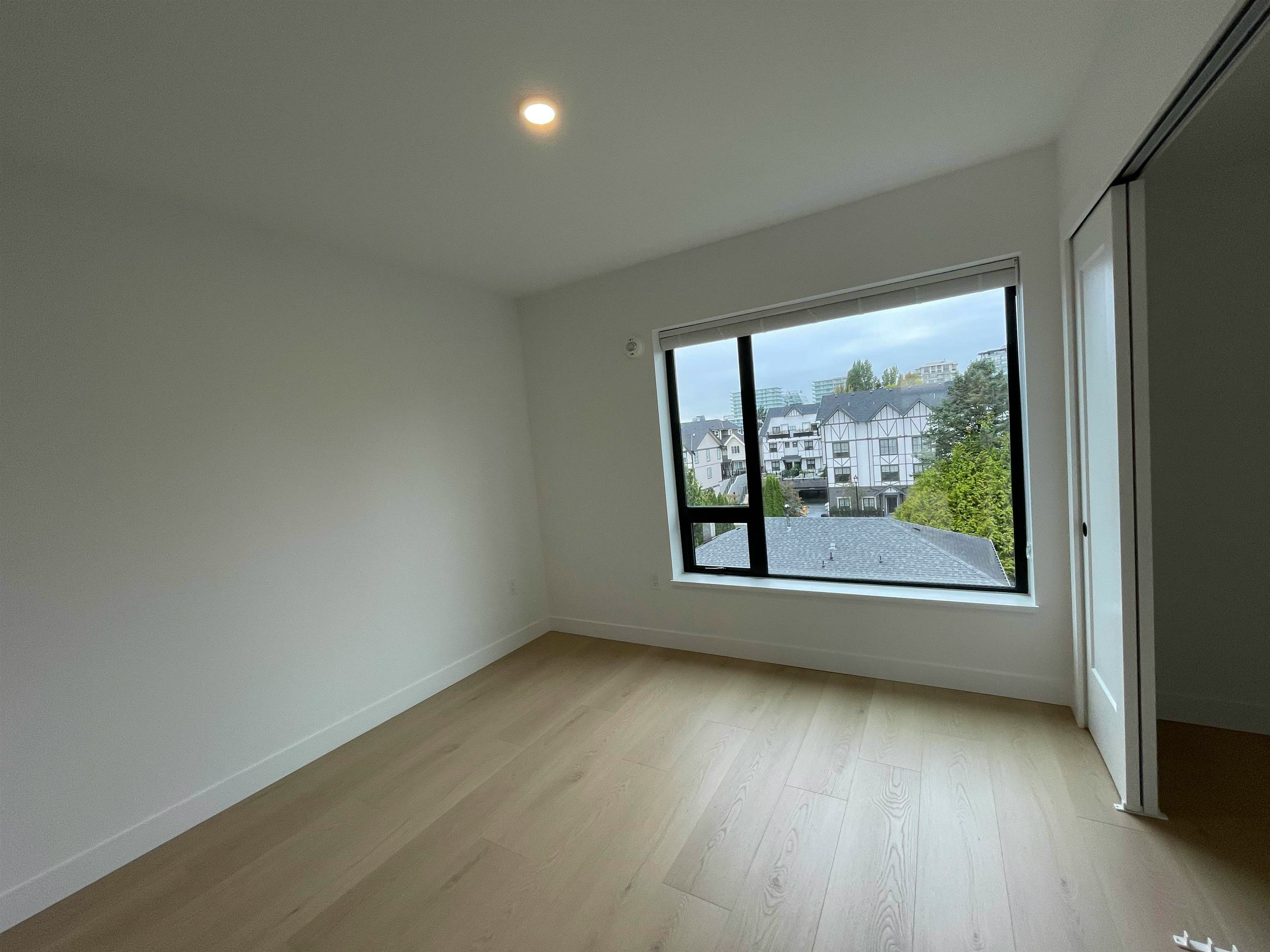 TH22-8899 Spires Road, Richmond, BC, V6Y 0N5 - 16