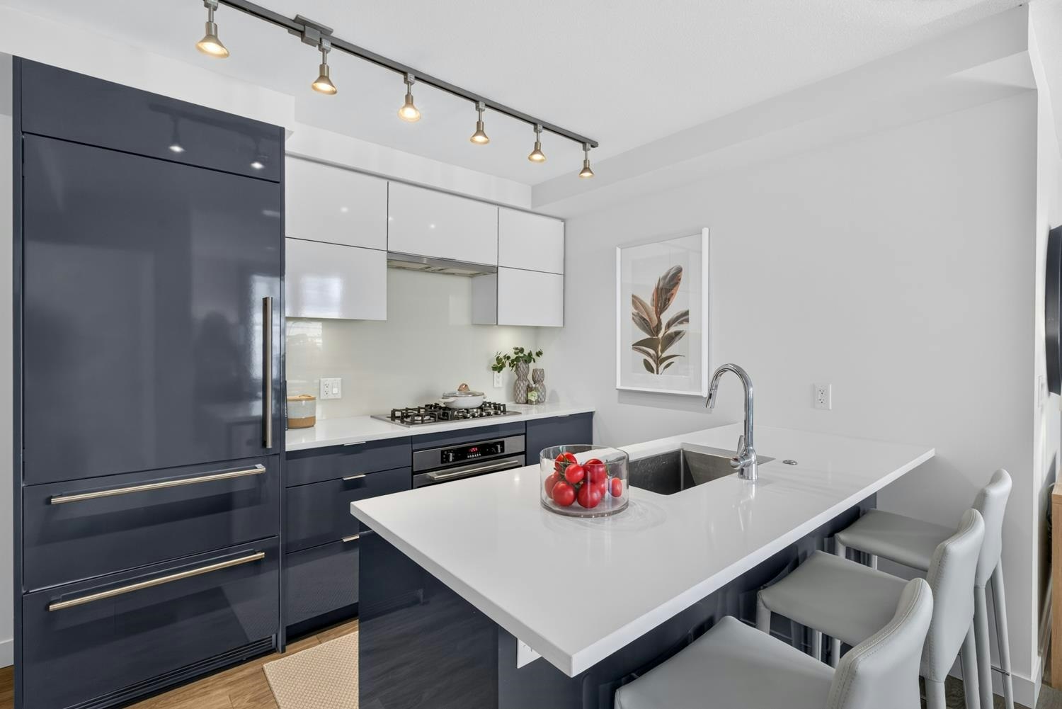 509-238 W Broadway - 4