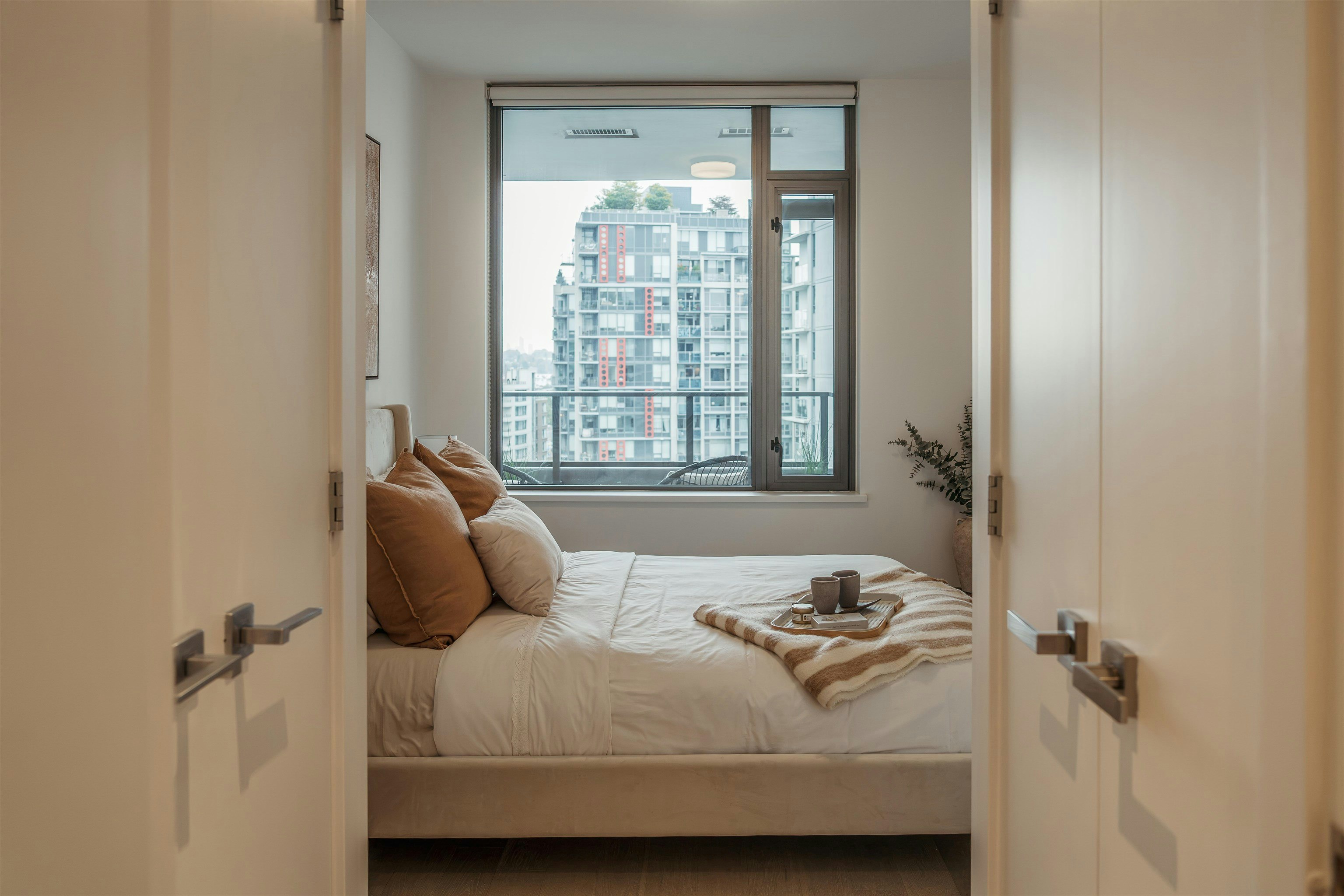 1009-1688 Pullman Porter Street, Vancouver, BC, V6A 0H4 - 11