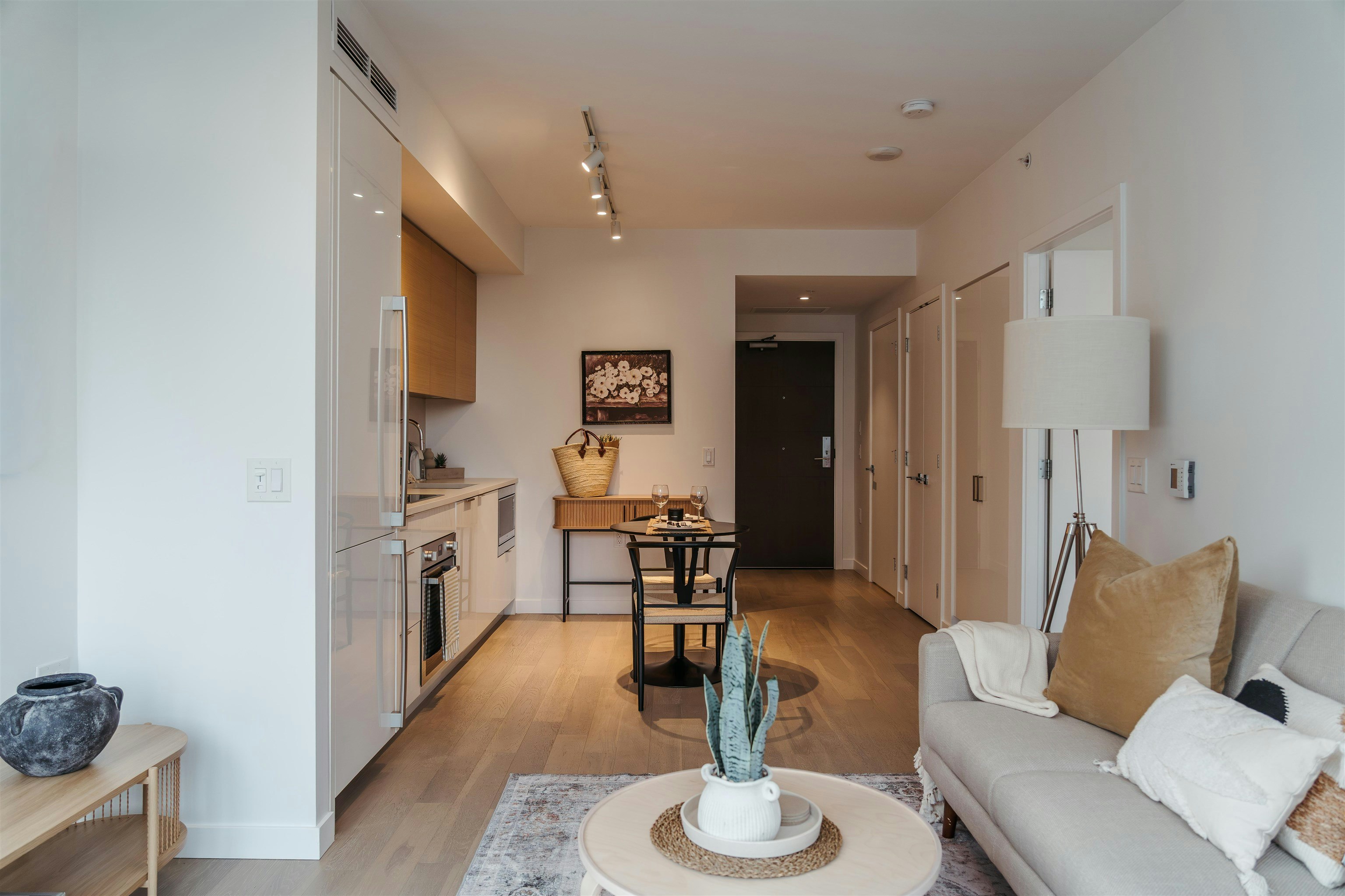 1009-1688 Pullman Porter Street, Vancouver, BC, V6A 0H4 - 3