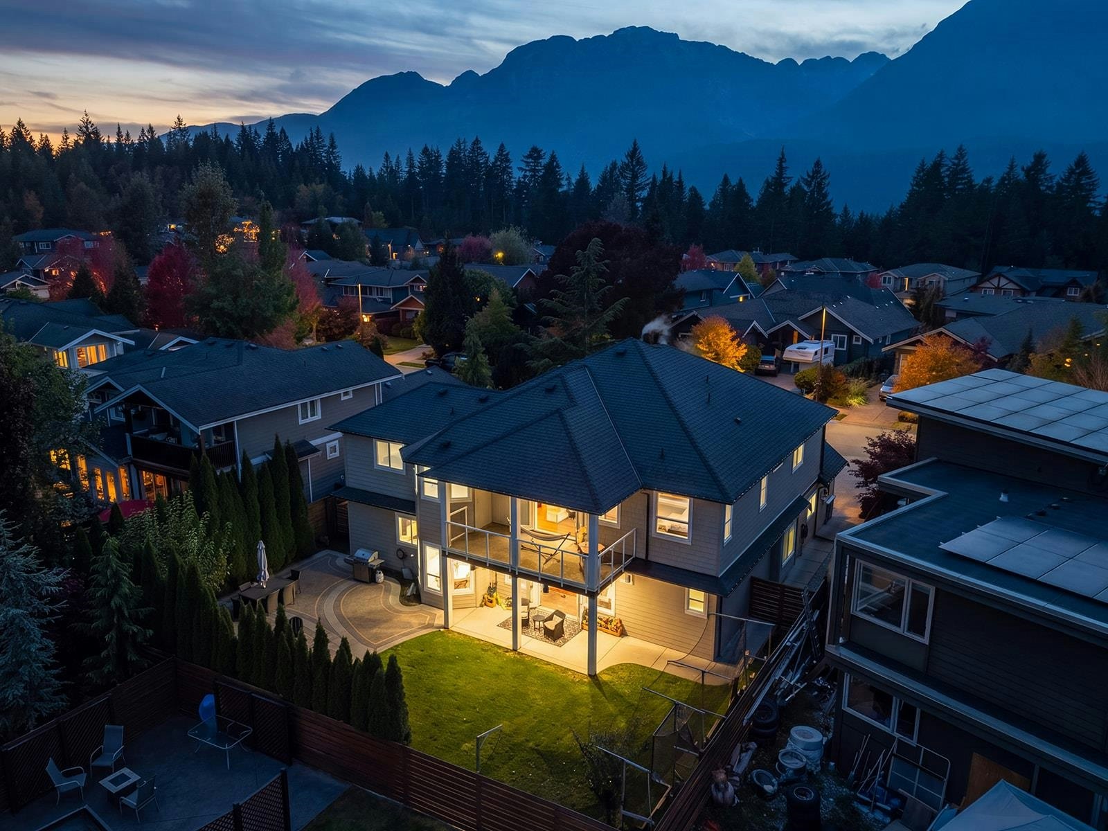 1016 Condor Place, Squamish, BC, V8B 0P4 - 38