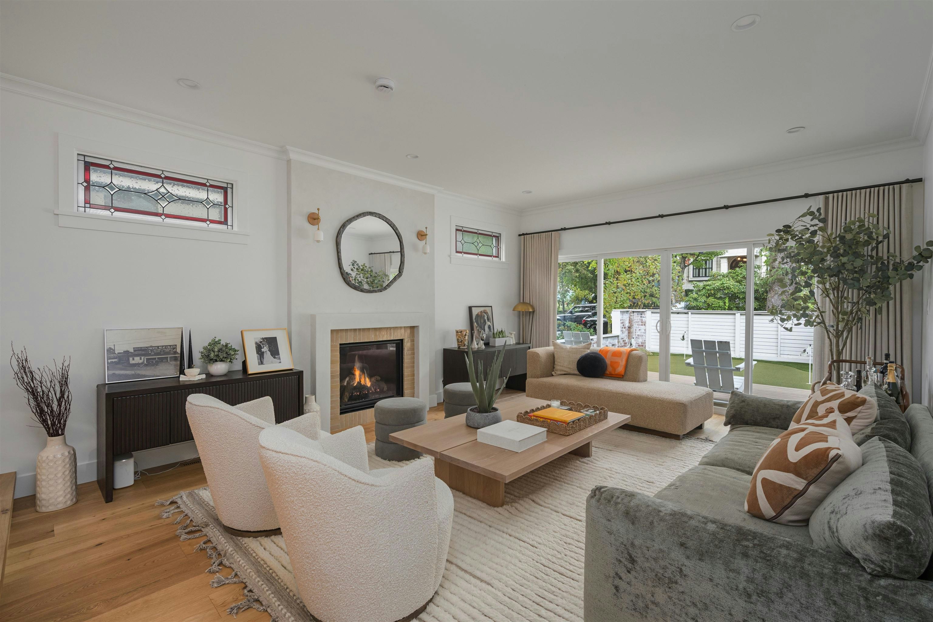 3250 W 37th Avenue, Vancouver, BC, V6N 2V4 - 3