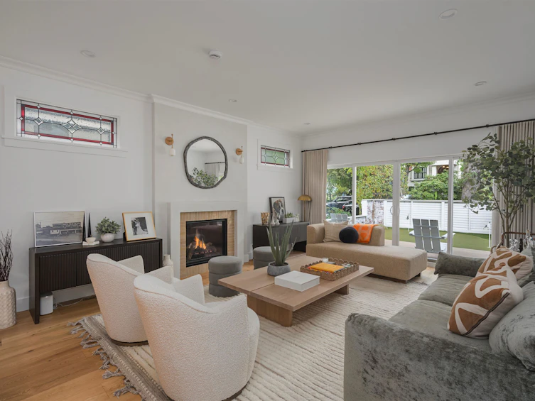 3250 W 37th Avenue, Vancouver, BC, V6N 2V4 - 3