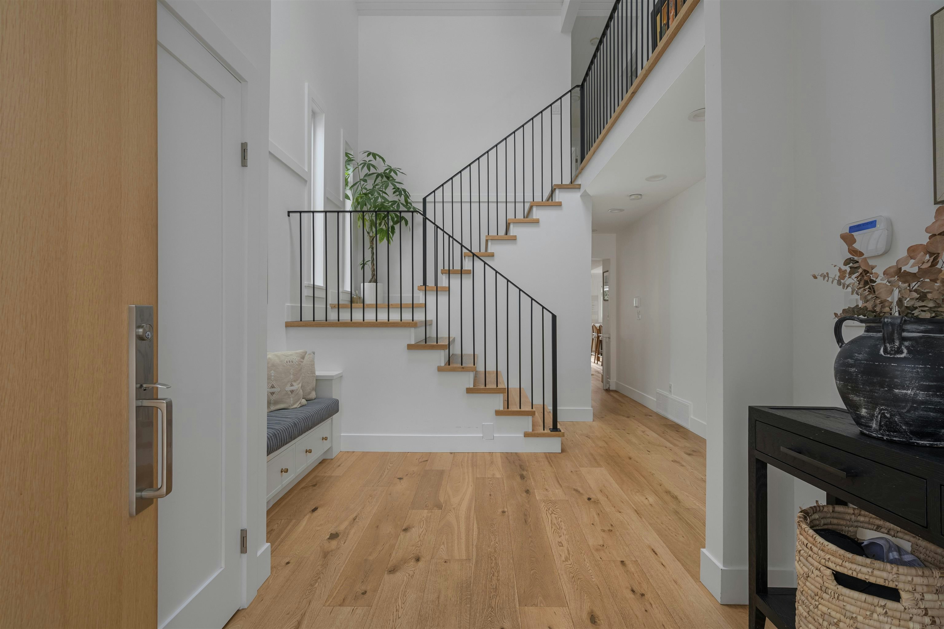 3250 W 37th Avenue, Vancouver, BC, V6N 2V4 - 2