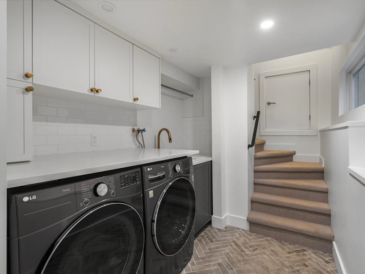 3250 W 37th Avenue, Vancouver, BC, V6N 2V4 - 32