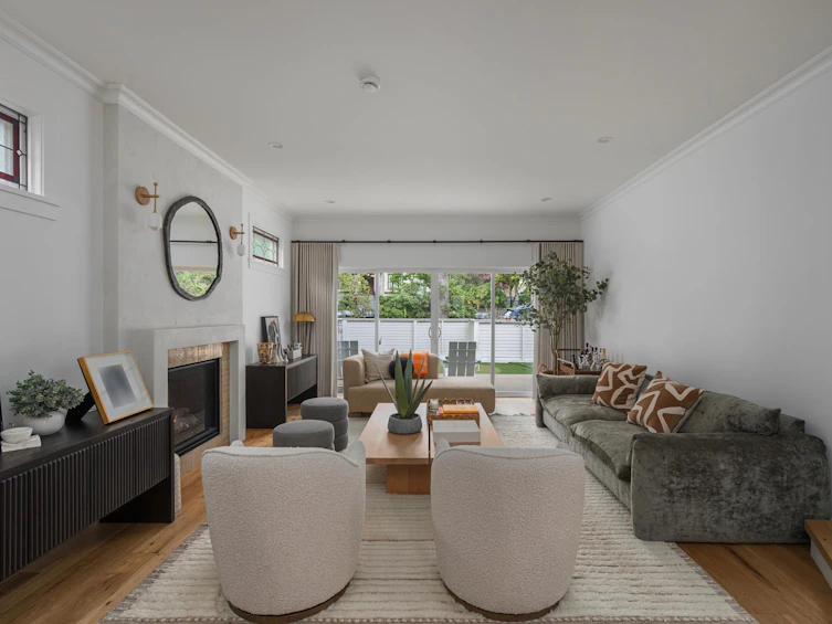 3250 W 37th Avenue, Vancouver, BC, V6N 2V4 - 5