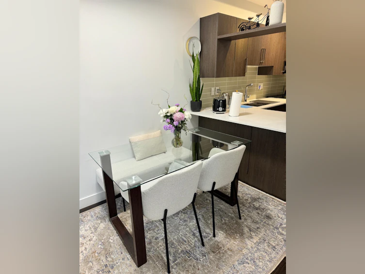 881 Salsbury Drive, Vancouver, BC, V5L 4A3 - 7