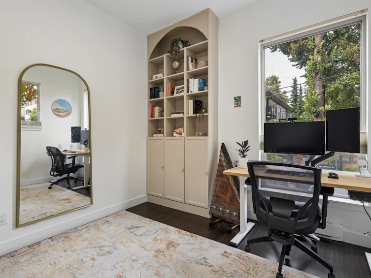 881 Salsbury Drive, Vancouver, BC, V5L 4A3 - 16