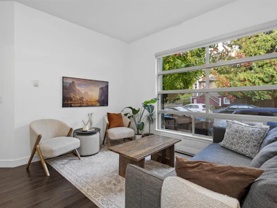 881 Salsbury Drive - 2