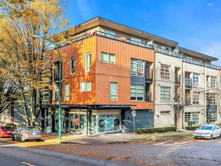 881 Salsbury Drive, Vancouver, BC, V5L 4A3 - 21