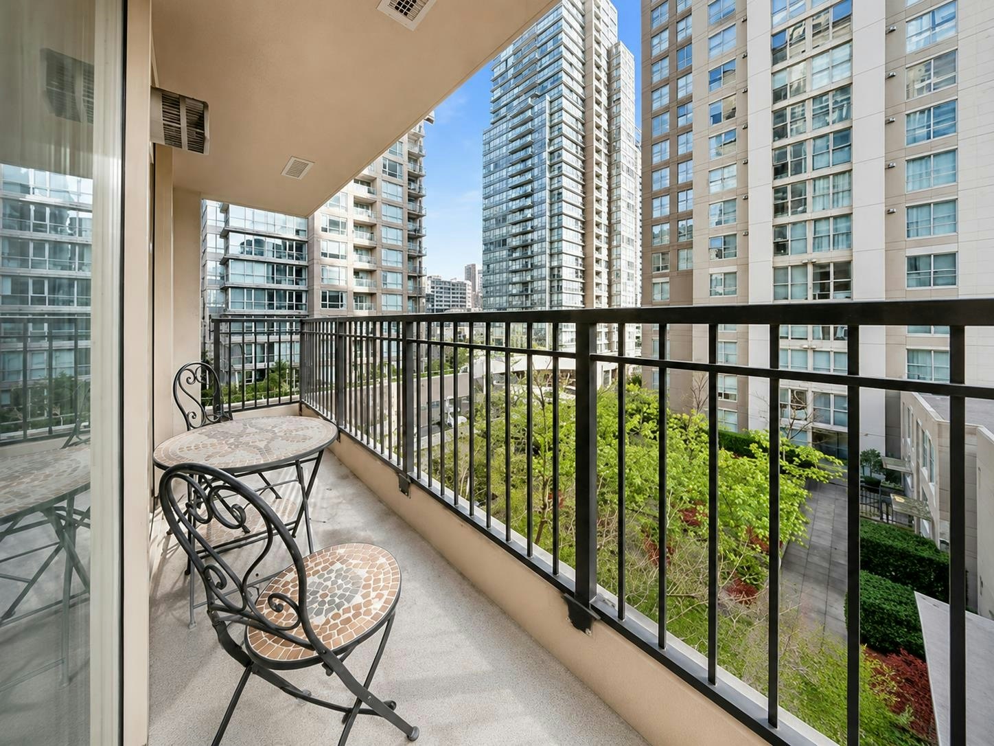 605-989 Richards Street, Vancouver, BC, V6B 6R6 - 12
