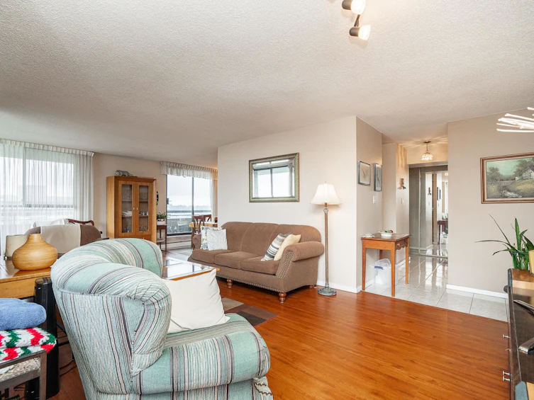 2503-3737 Bartlett Court, Burnaby, BC, V3J 7E3 - 8