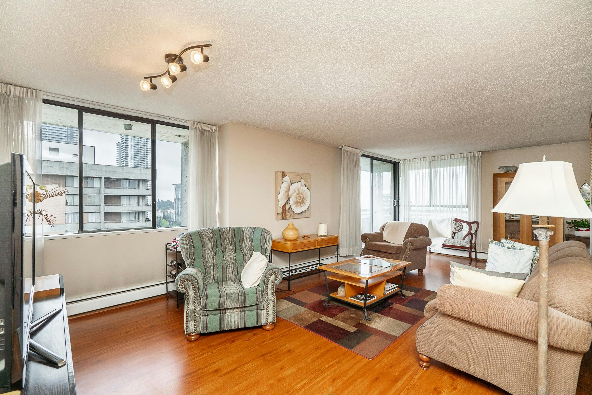 2503-3737 Bartlett Court, Burnaby, BC, V3J 7E3 - 6