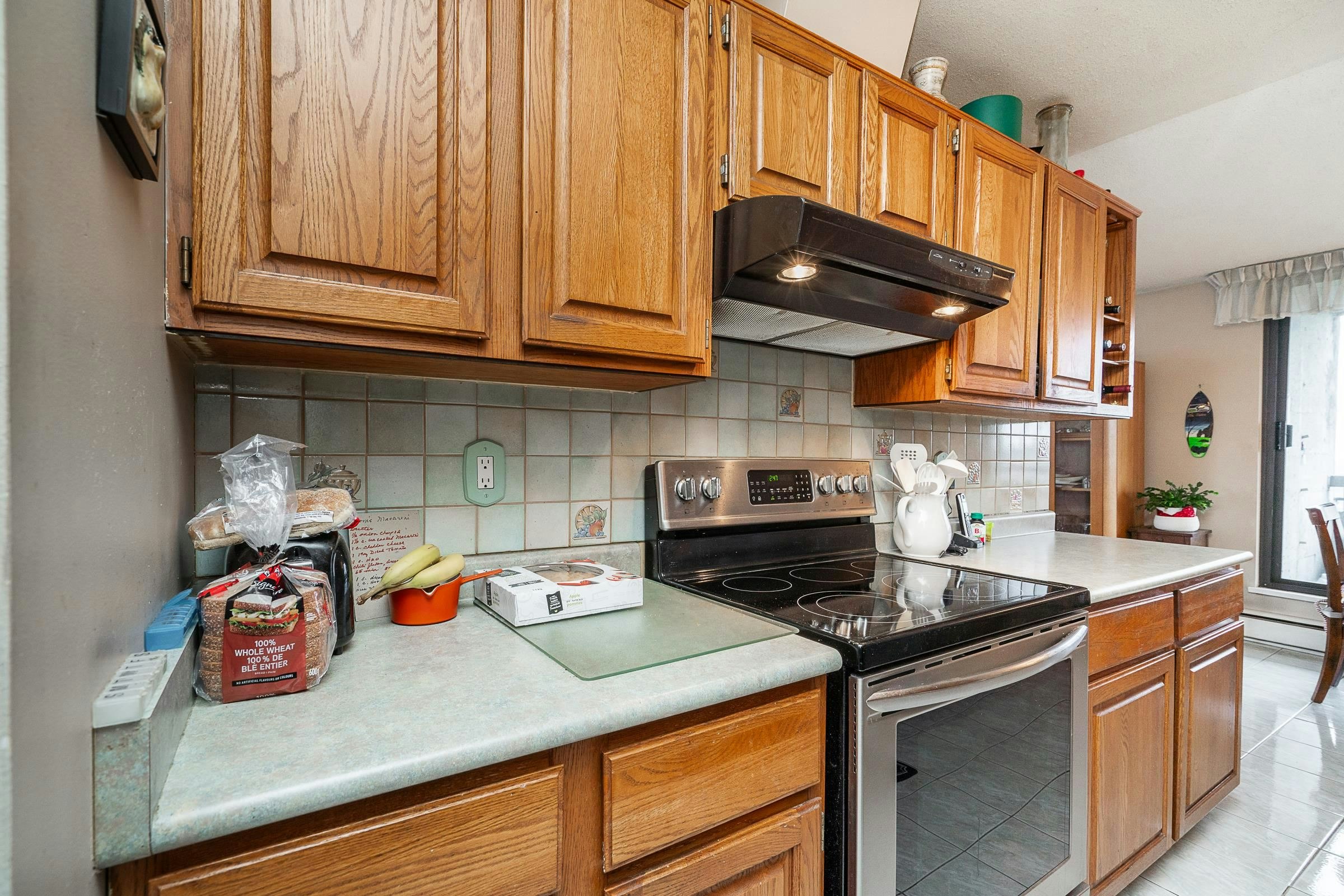 2503-3737 Bartlett Court, Burnaby, BC, V3J 7E3 - 13