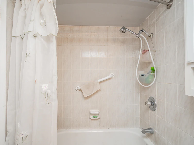 2503-3737 Bartlett Court, Burnaby, BC, V3J 7E3 - 23