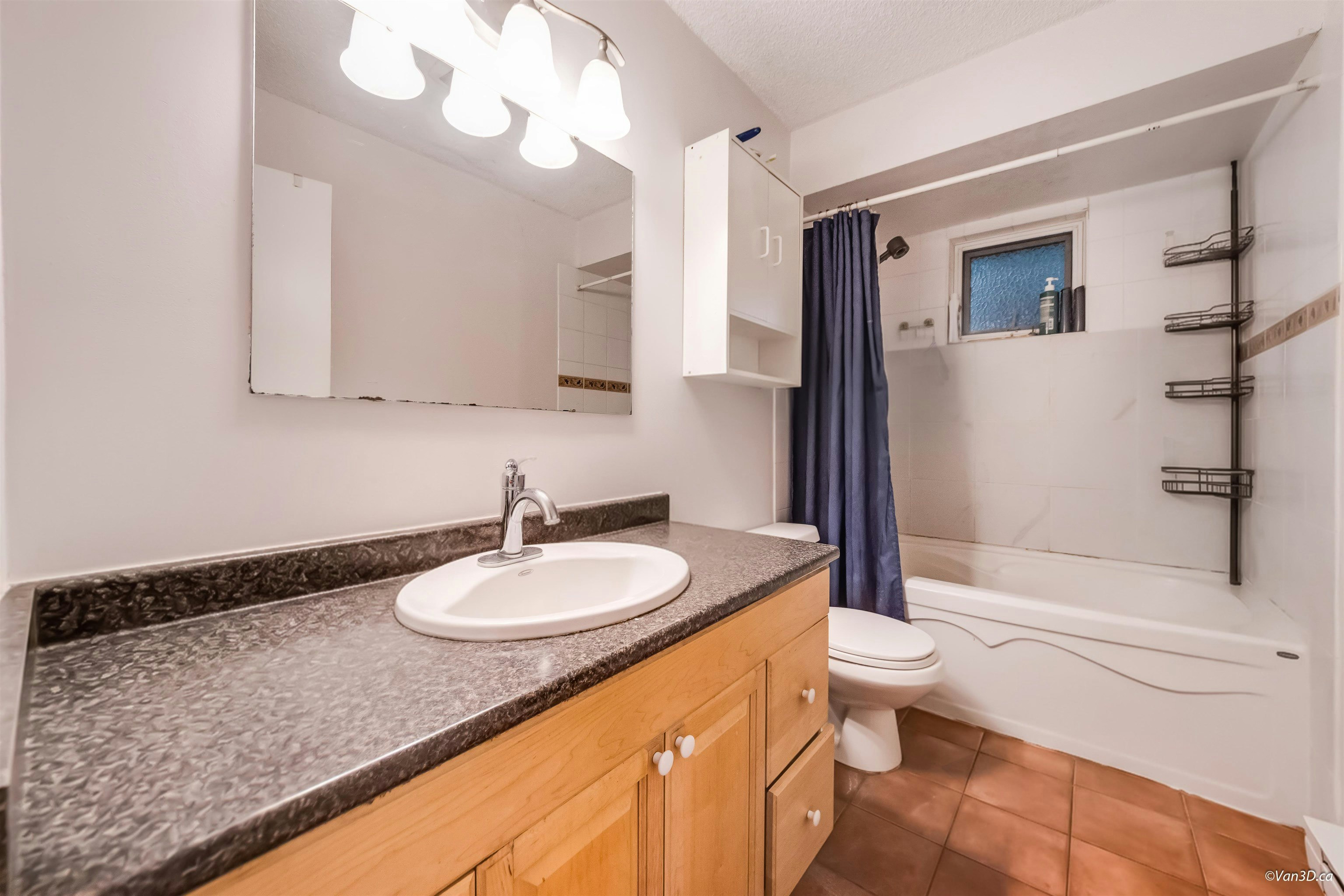1542 Bond Street, North Vancouver, BC, V7J 1E7 - 17