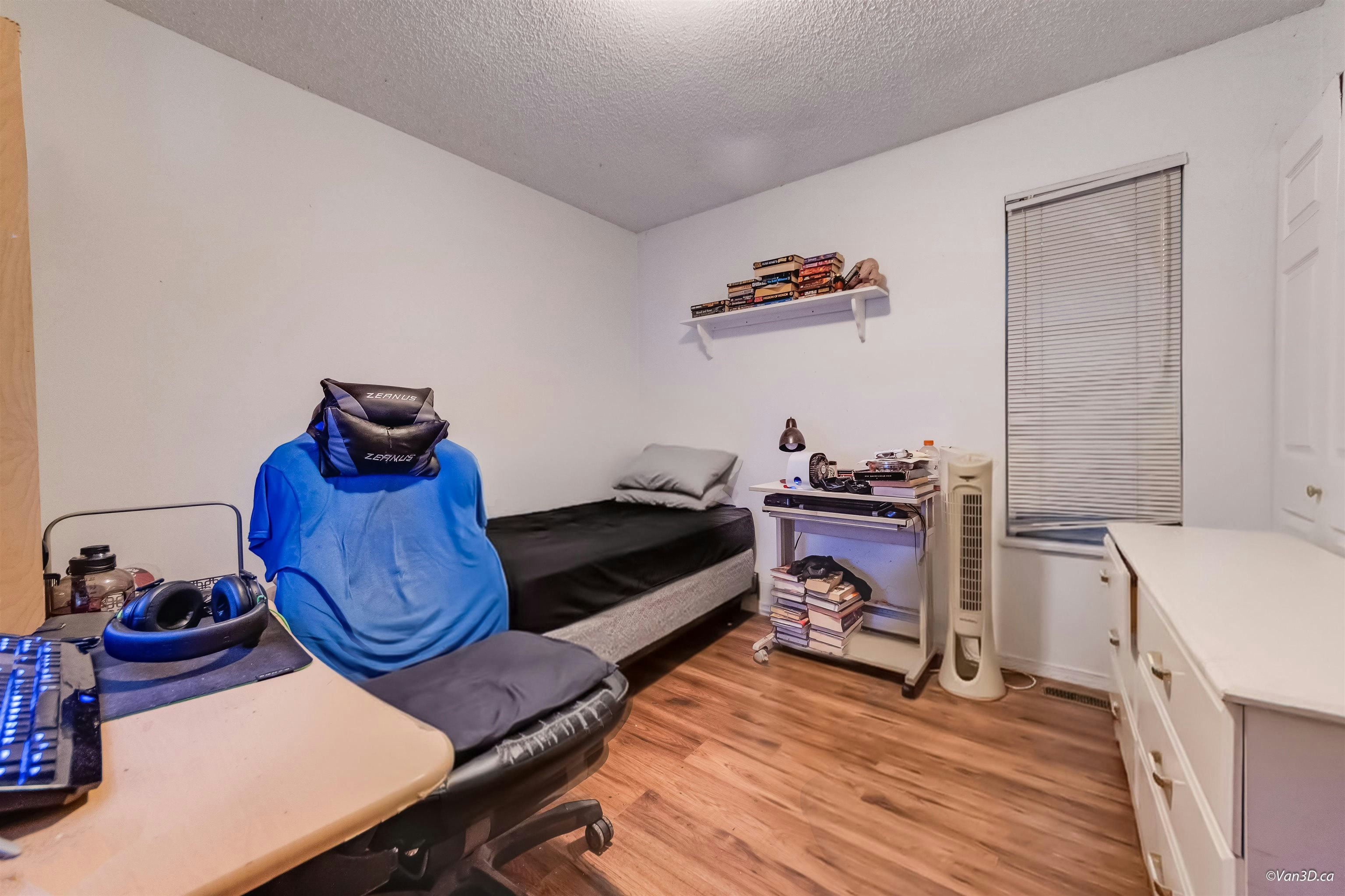 1542 Bond Street, North Vancouver, BC, V7J 1E7 - 18