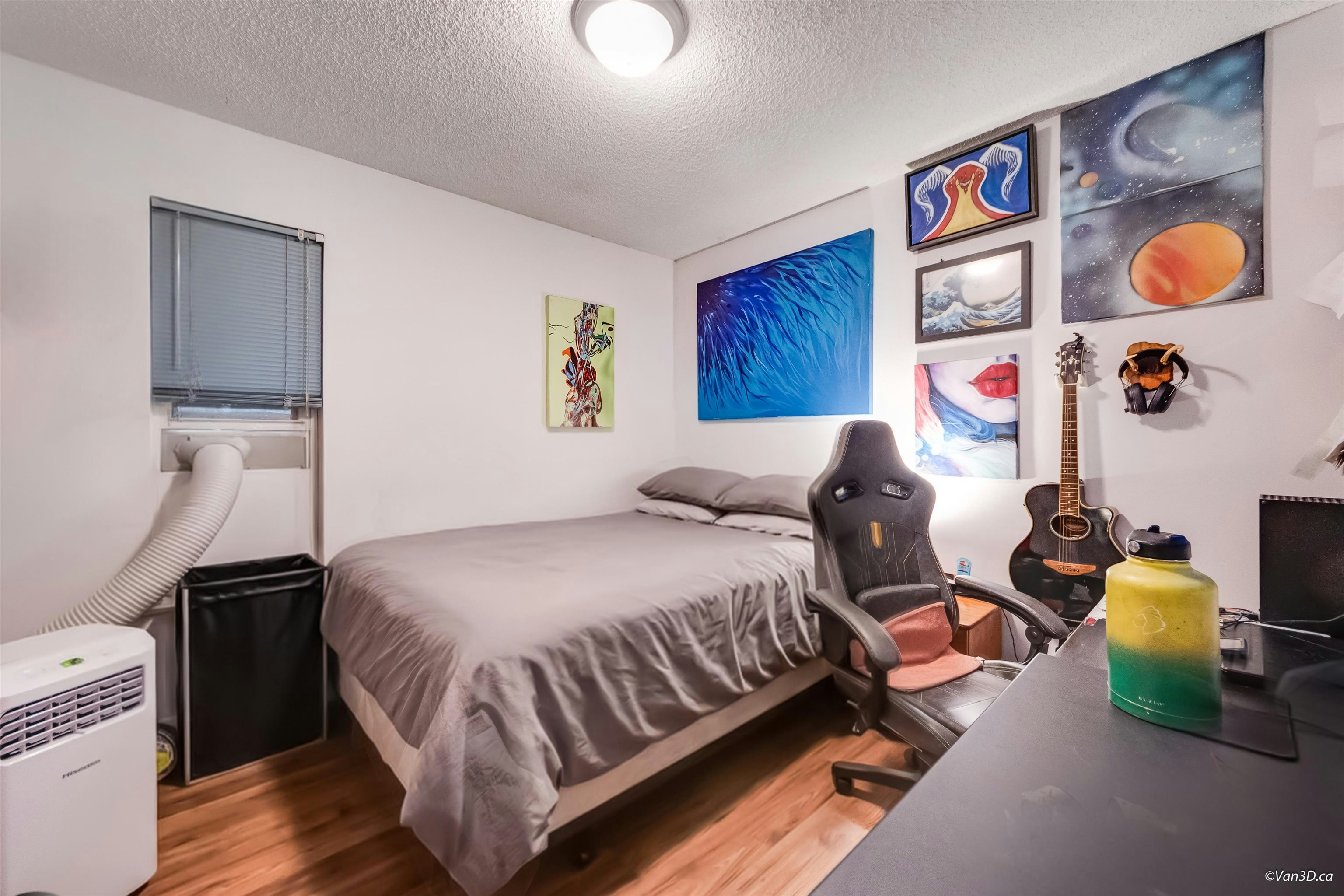1542 Bond Street, North Vancouver, BC, V7J 1E7 - 16