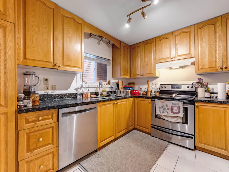 1536 Bond Street, North Vancouver, BC, V7J 1E7 - 10