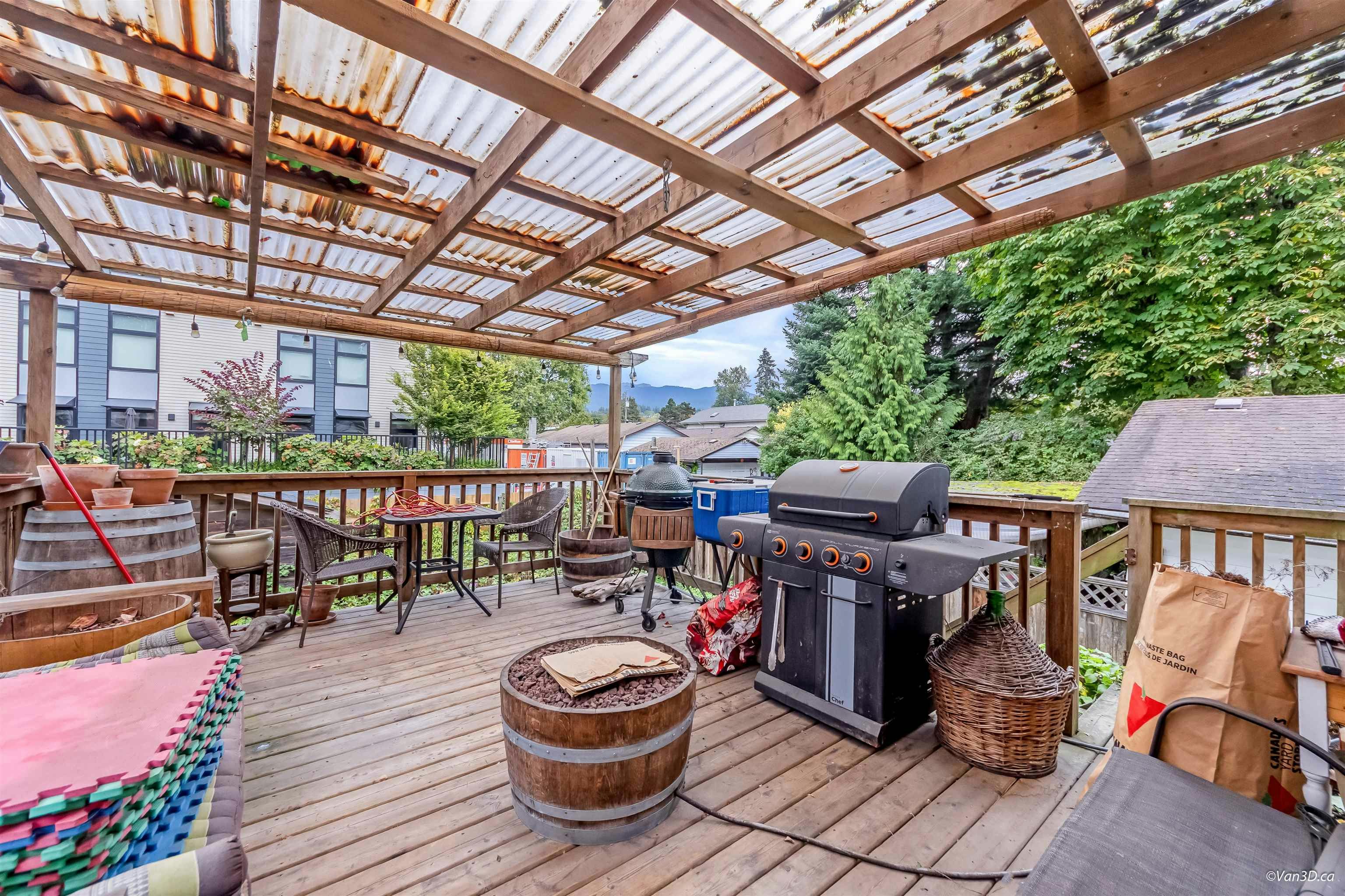 1536 Bond Street, North Vancouver, BC, V7J 1E7 - 23