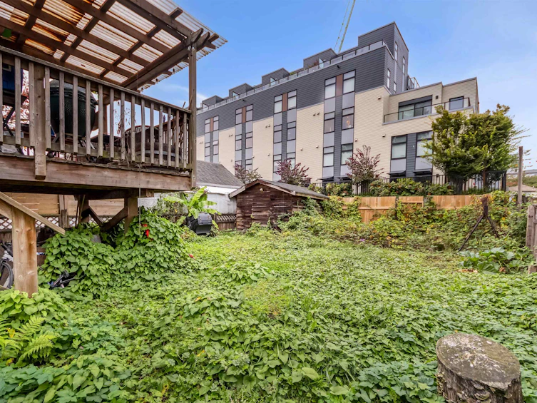 1536 Bond Street, North Vancouver, BC, V7J 1E7 - 3