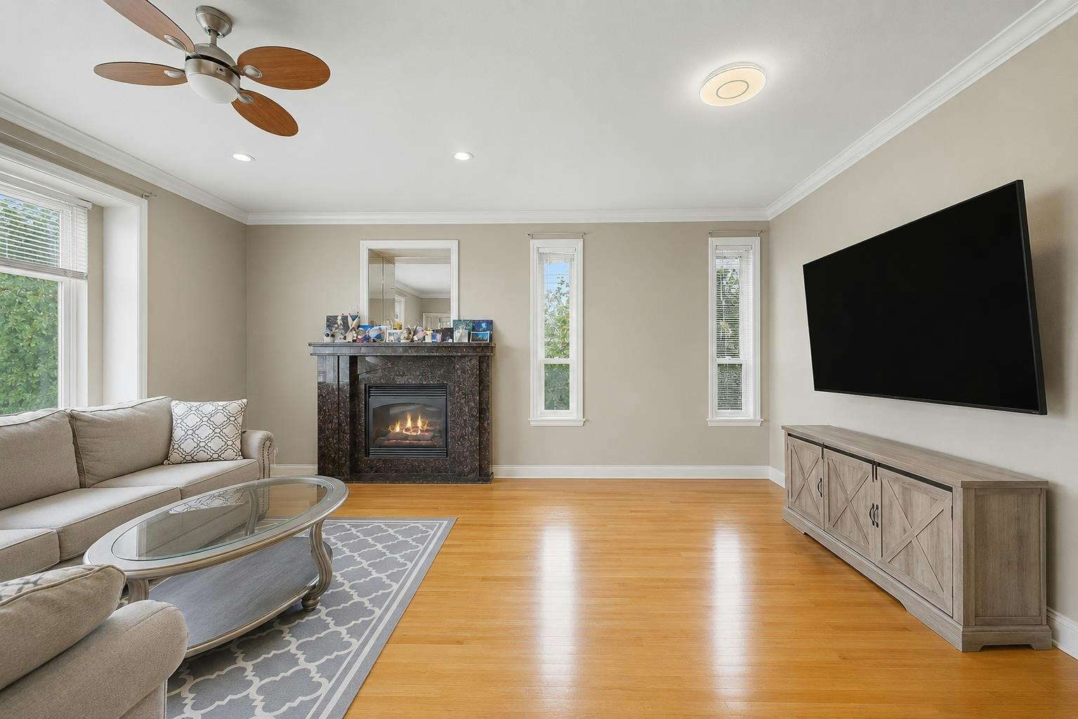 4694 Northview Court, Burnaby, BC, V5H 1E3 - 7