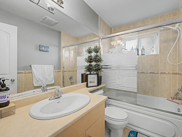 4694 Northview Court, Burnaby, BC, V5H 1E3 - 31