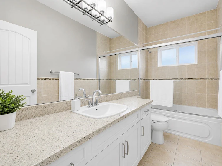 4694 Northview Court, Burnaby, BC, V5H 1E3 - 24