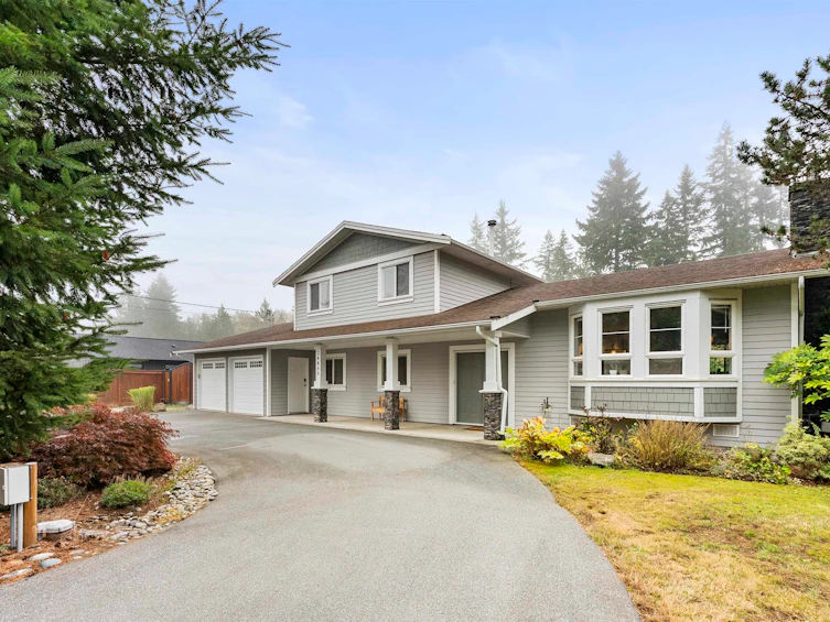 24466 56 Avenue, Langley, BC, V2Z 1E9