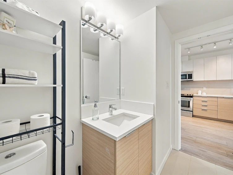 304-13303 Central Avenue, Surrey, BC, V3T 0K6 - 21
