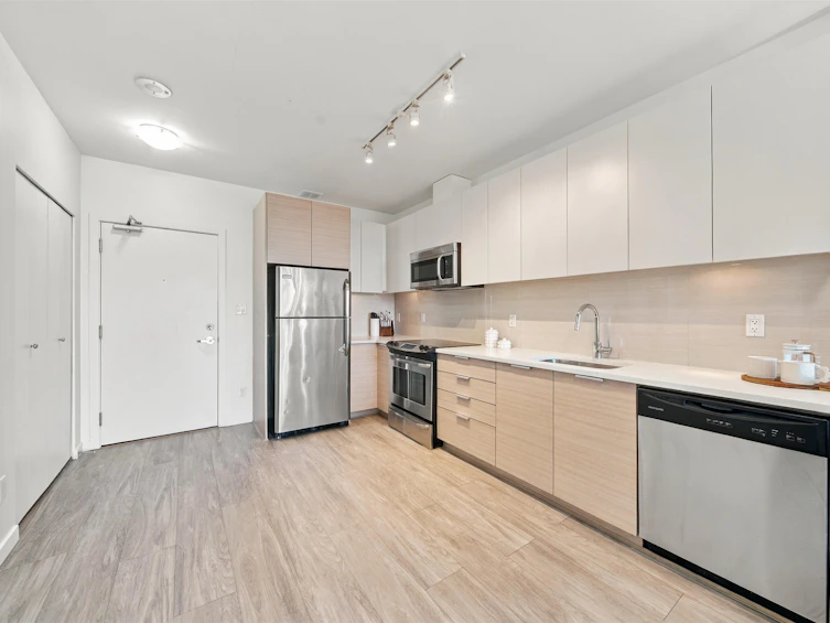 304-13303 Central Avenue, Surrey, BC, V3T 0K6 - 11