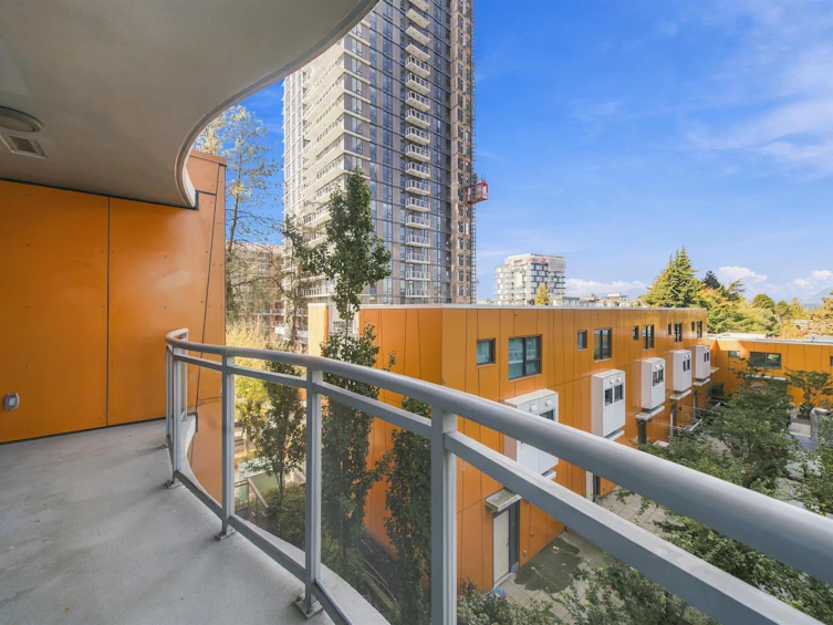 304-13303 Central Avenue, Surrey, BC, V3T 0K6 - 23