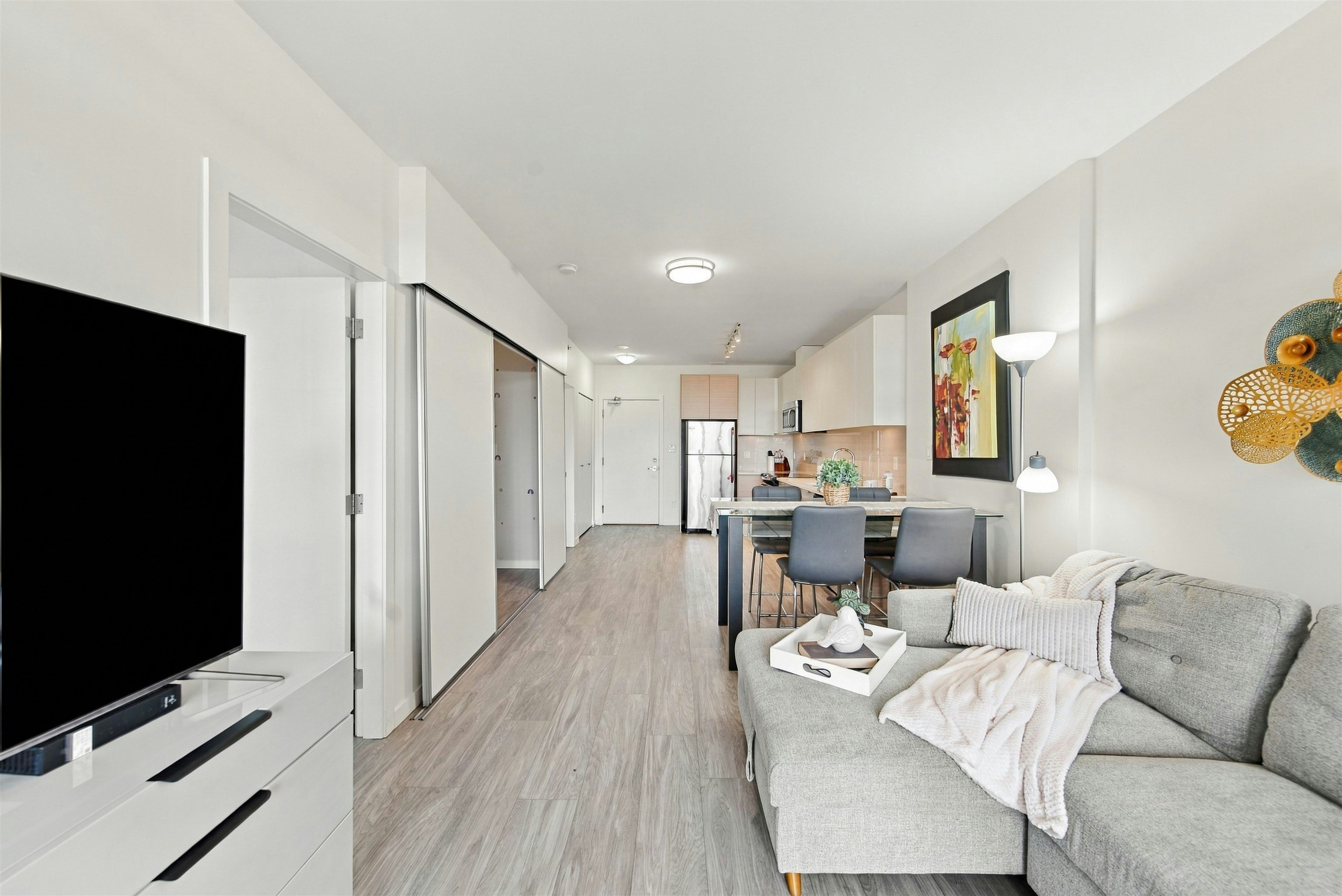 304-13303 Central Avenue - 4