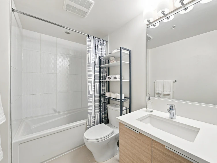 304-13303 Central Avenue, Surrey, BC, V3T 0K6 - 20