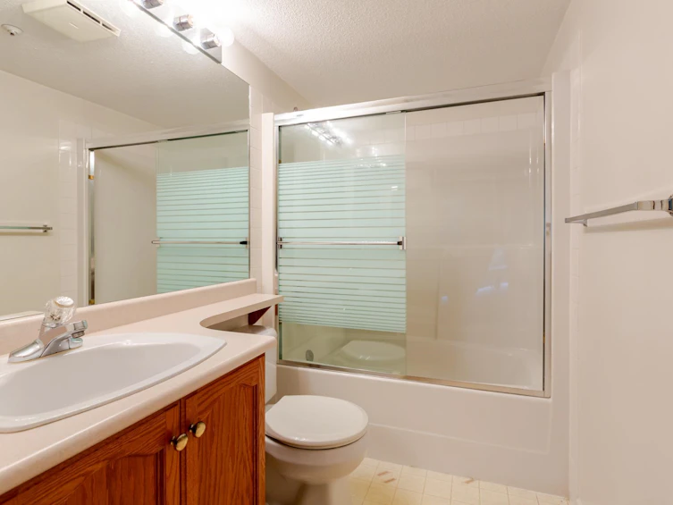 412-78 Richmond Street, New Westminster, BC, V3L 5T2 - 37