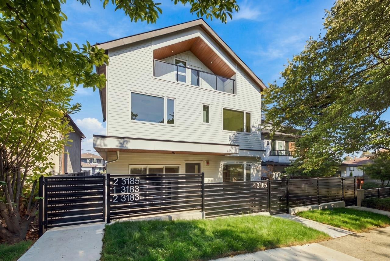 1-3183 Graveley Street, Vancouver, BC, V5K 3K7